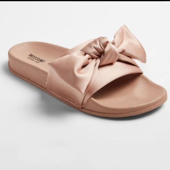 SALE "1 for $14 OR 2 for $25" black slides-sz 8 - Picture 3 of 4